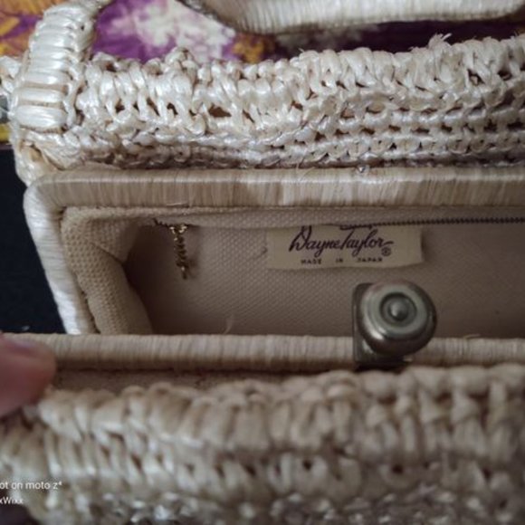 Dayne Taylor Vitage Clasp Straw Purse - Picture 2 of 6